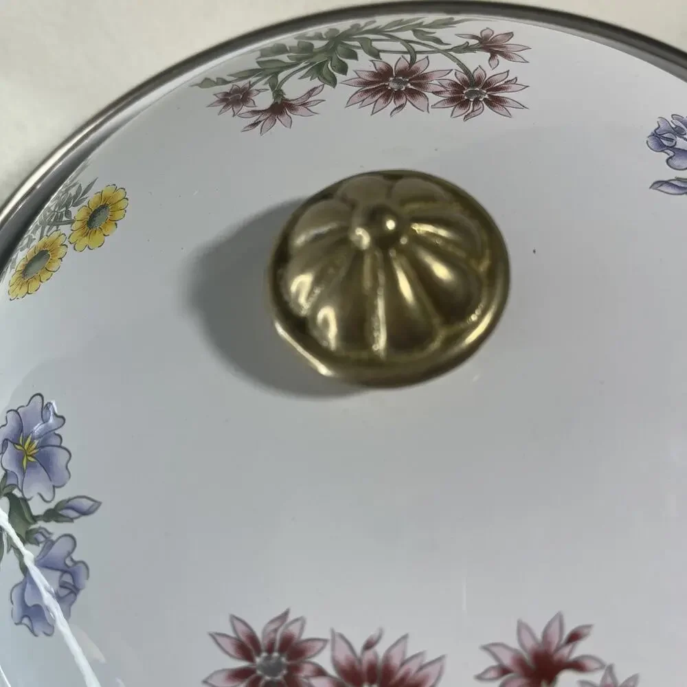 1980s Regency Club Cooks Corner 2 Handled Enamelware Soup Casserole w/Lid 3 Qt